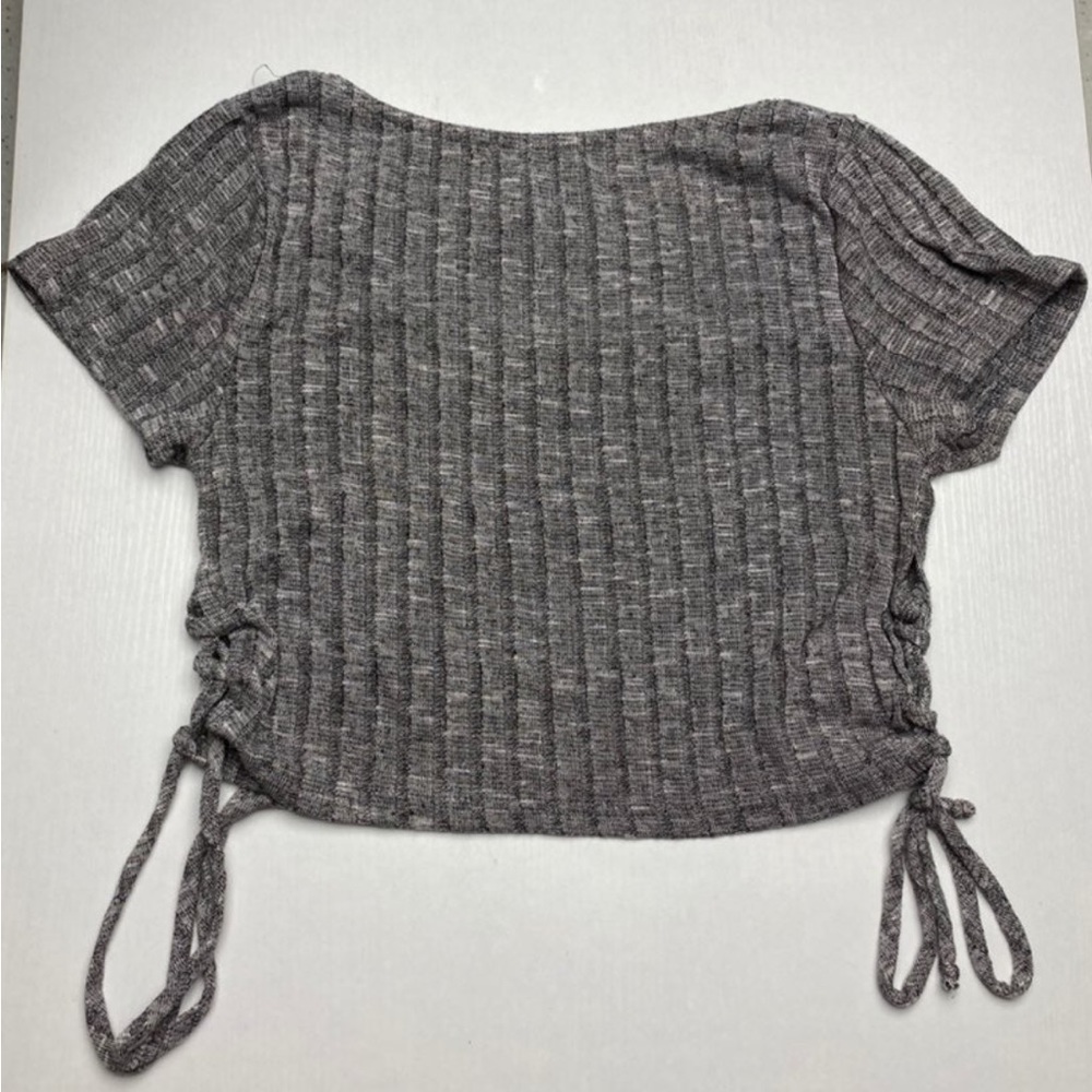 Charlotte Russe Gray T shirt Crop Top Side Ties Womens Size XS Lace Up string - Picture 4 of 4